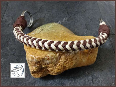 Rund geflochtenes Sidepull-Nasenband mit Kern aus Paracord