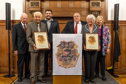 Jürgen van den Noort, Lothar Wischmeyer, Alexander Fennen (Geschäftsführer VDuBv), Sascha Westerhoven (Vorsitzender VDuBv), Helga Lommertin, Monika Witte (Foto: Malte Werning / Stadt Duisburg)