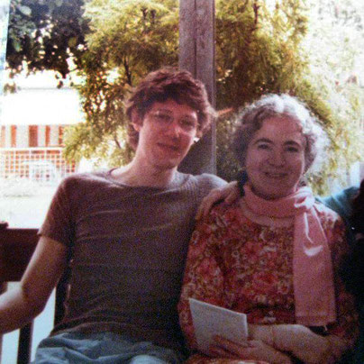 Eric with Mani Irani on the Meherazad veranda, October 1979