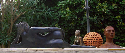 sculpture argile nus feminins,sculpture femme enceinte,sculpture femme assise,sculpture femme nue allongée sculpture nu artistique,sculpture nu féminin,sculptures couples,sculptures érotiques.