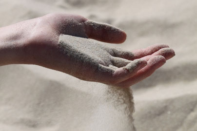 Die "Sanduhr" läuft ab ...  (© Foto: Dr. G. Strobel)