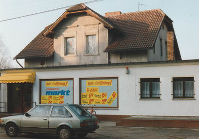 Lebensmittelverkauf, Foto Hofmeister 1992, Archiv