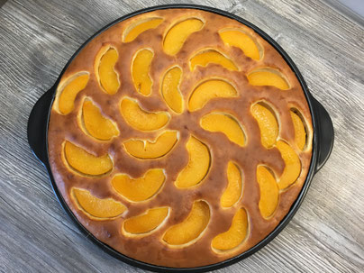 Fertig gebackener Kuchen vom Pampered Chef Grillstein