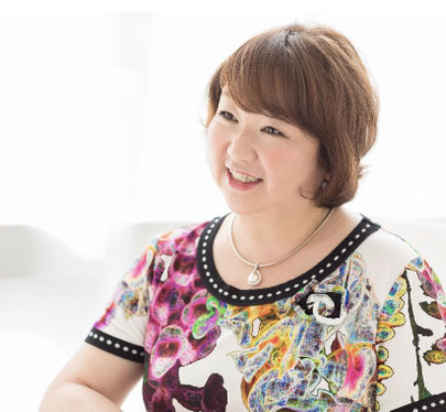 会長　須藤久美子