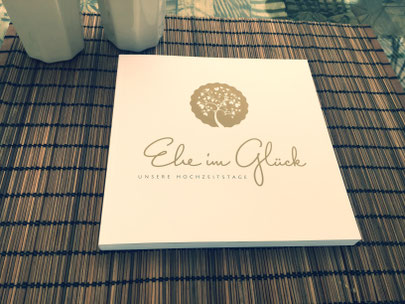 Ehe im Glück - Hochzeitstagebuch - HeimatHochzeit