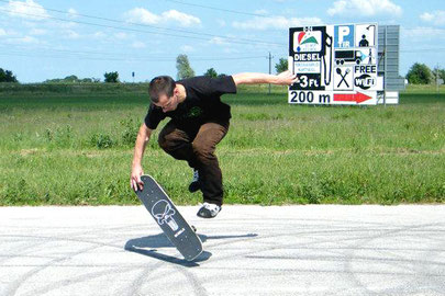 Ollie-Fingerflip by Türi Zoltan.