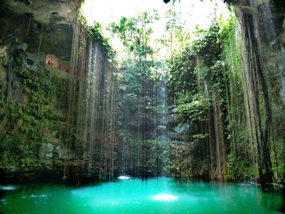 How to Easily Visit the Best Mayan Ruins - Ik-Kil Cenote