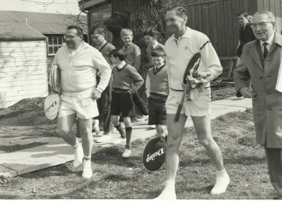 Drobny and Howe, 1968