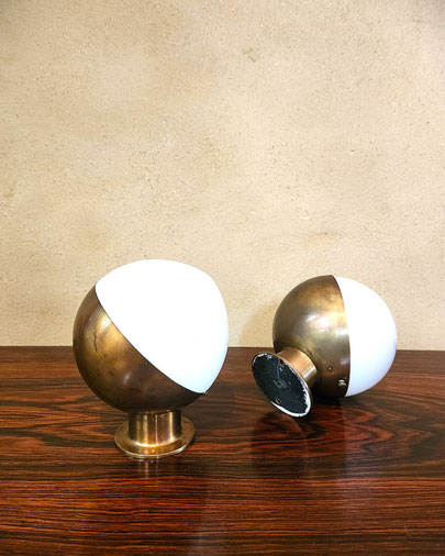 Wandlampen von Vilhelm Lauritzen, Kugel aus Messing und Glas