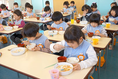 もみじ保育園：給食