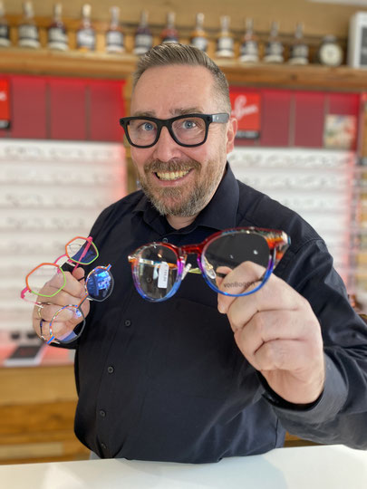 Augenoptikermeister Fred Leven