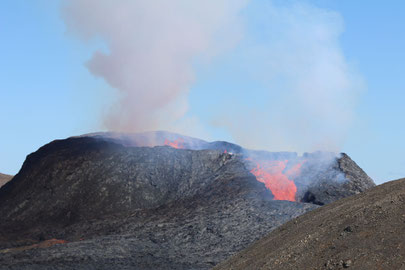 Aktiver Vulkan bei Grindavik auf der Halbinsel Reykjanes - Exklusive Islandsrundreise von My own Travel ©My own Travel