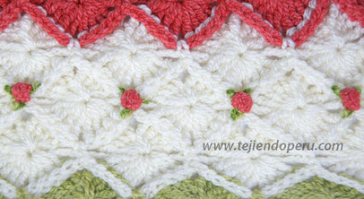 Rosas rococo bordadas - Tejiendo Perú Rosas rococo bordadas - Tejiendo Perú