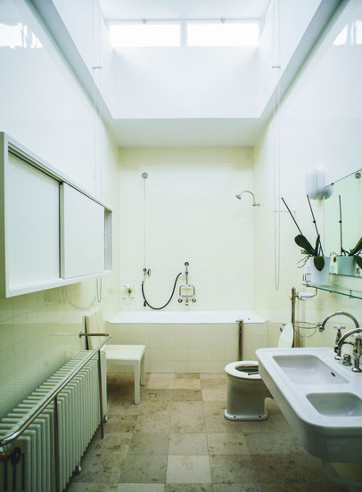 Tugendhat House, parents' bathroom
