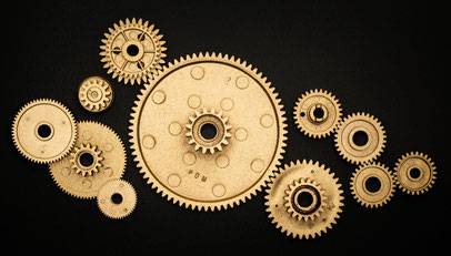 Führung Motivation Team Unterstützung Engagement Verantwortung Expertise Akzeptanz Entscheidungen Bindung Entscheidungen Personalentwicklung Potenzial