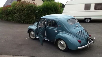Renault 4 cv