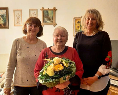 Die Sängerfreunde Leerstetten gratulieren Helga Immig ganz herzlich zum 80. Geburtstag!