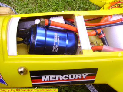 HK  3660SL(wassergekühlt)  speziell für Boote entwickelt.  Kv 3180 Gewicht  280g Max. Strom  94A Max. Spannung  18V   3-5 S  LiPo Leistung  1690 W Welle  5mm