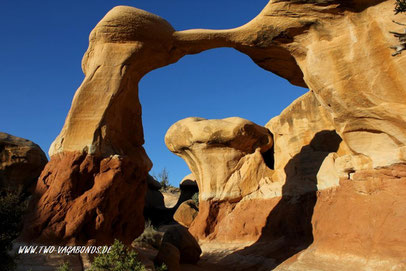 UTAH - HOLE IN THE ROCK ROAD