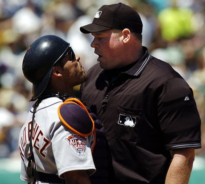 Nella foto l'Umpire Ted Barrett