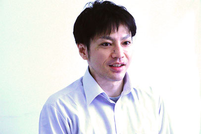 ワールドダイニング社員　井手美里　店長