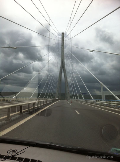  Chapitre 4 - "Soleil" de filins au Pont de Normandie.
