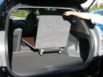 プリウスα車中泊用　フロアパネル プリウスαにフラットパネル - ネッツ静浜・ASK（アスク