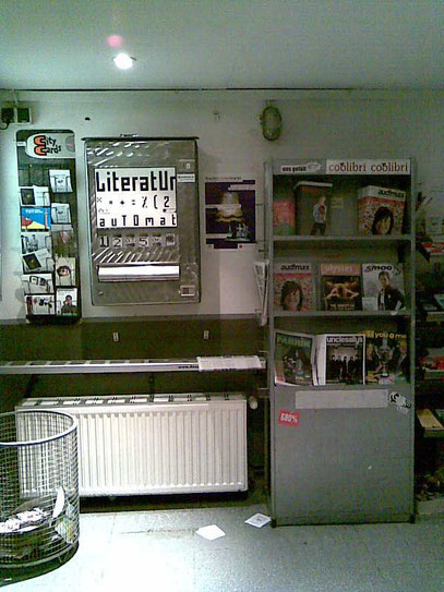 LITERATURAUTOMAT (c) FOTO: De Toys, 21.2.2009 @ ZAKK-Foyer (Düsseldorf)