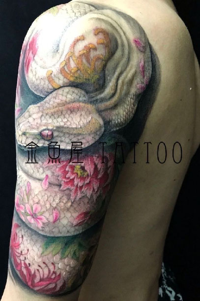 花柄ボールパイソンtatoo 静岡浜松のタトゥースタジオ 金魚屋tattoo