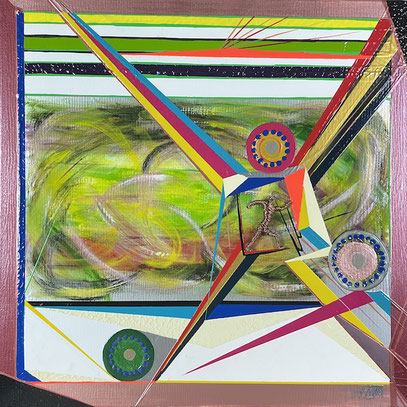 Kunstinstallation mit Drahtfigur im Zentrum, eingefasst in geometrisch-energetische Linien. Das Werk thematisiert Dissoziation als Wechselspiel aus Struktur, Farbe und Bewegung. Titel: DISSOZIATION. Künstler: Andreas Alka alias FLoYd.