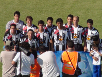 ESTUDIANTES ANTE COLEGIALES