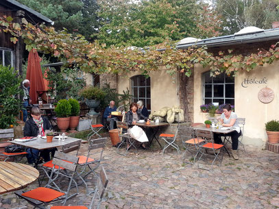 Hofcafé bei Mutter Fourage, Berlin-Wannsee