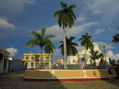 Trinidad, Plaza Mayor, Iglesia de la Santísima Trinidad