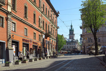 Ruska Street mit Blick nach Osten