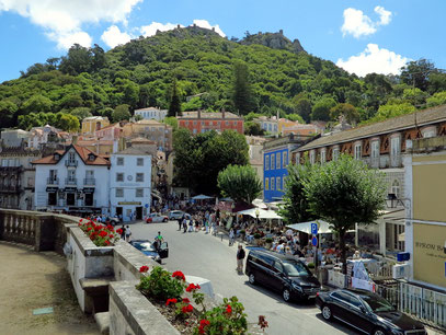 Blick vom Palast auf die Kleinstadt Sintra