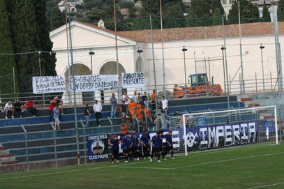 44' festa sotto la Gradinata Nord dopo il gol di Faedo