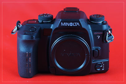 MINOLTA Dynax 7