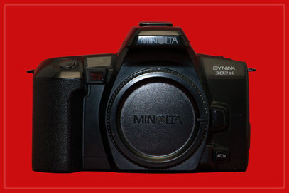 MINOLTA Dynax 303si