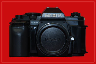 MINOLTA 9000 AF