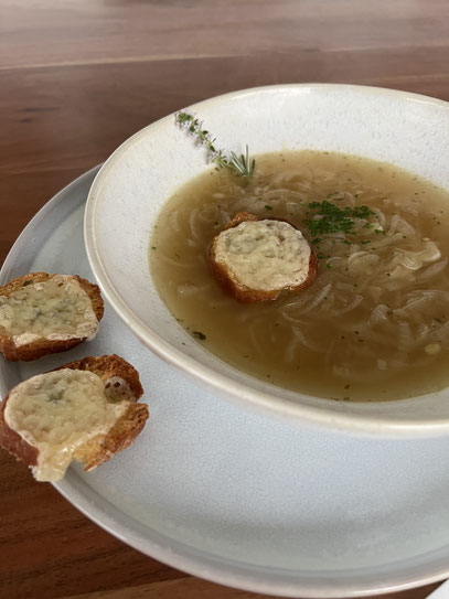 Zwiebelsuppe