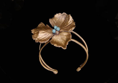 Bracelet fleur d'hortensia, cuivre doré et turquoises