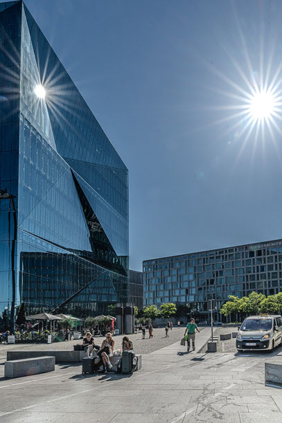 The Cube, Berlin;Sonnenreflexion