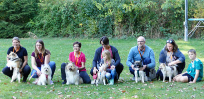 Foto: Michaela Hilburger. Vienna-Ella, Mama Milou, Vamos, Velvet-Holly, Xanti-Sunny und Xena-Xully  von Werths Echte