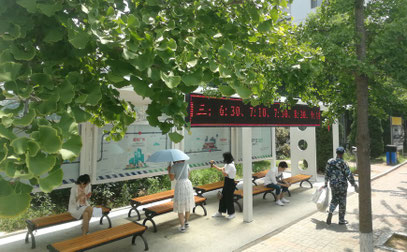 中国語学留学　大連外国語大学　学内シャトルバス乗り場