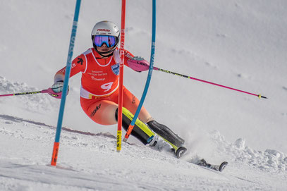 Janine Mächler gewinnt den Europacup-Slalom