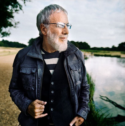 Feline puns ... Yusuf/Cat Stevens uses cats as a metaphor for his life on new record.