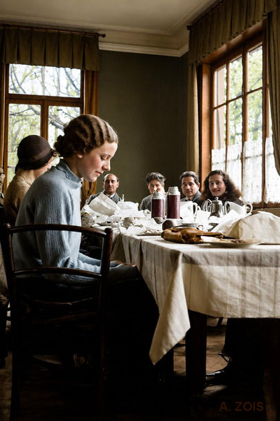 1932 : Meher Baba having lunch- tea in London with (L-R) Minta, Delia, Kaka Baria, Adi Jrn, & Adi Srn. Image rendition by Anthony Zois.