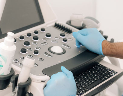 Sonographie Gerät Untersuchung