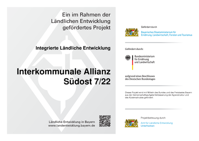 Förderhinweisschild mit Förderlogos. Weitere Informationen zur Ländlichen Entwicklung unter: www.landentwicklung.bayern.de 