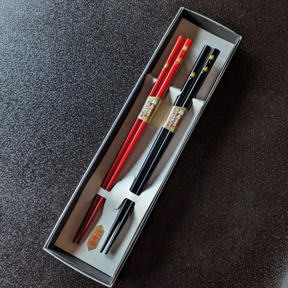 輪島塗 箸 桐箱二膳入 手彫 沈金 飛花 うるし 漆 ペア わこう 漆器 和幸 金沢百番街 あんと